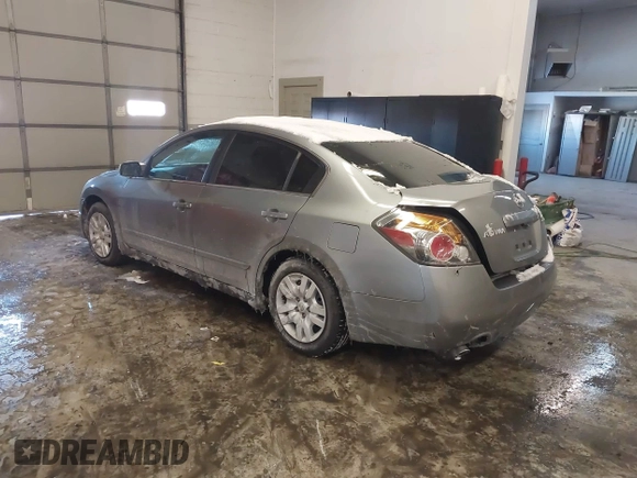 2009 Nissan Altima 2.5 S with VIN 1N4AL21E29N483756, listed as a IAAI auction lot 41270057 with 134,223 mi miles. Bid and sale history available at carsss.com. Image 3.