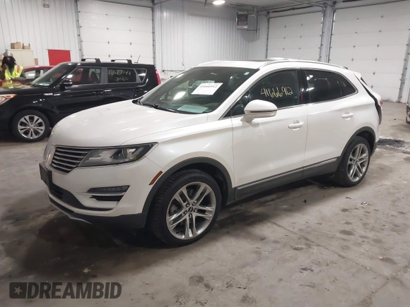 2016 Lincoln MKC Reserve with VIN 5LMTJ3DH2GUJ24052, listed as a IAAI auction lot 41666912 with 62,818 mi miles and . Bid and sale history available at DreamBid. Image 17.