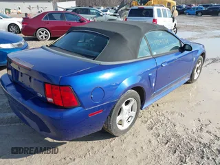 2004 Ford Mustang Deluxe with VIN 1FAFP44604F150436, listed as a IAAI auction lot 41241894 with 177,457 mi miles. Bid and sale history available at carsss.com. Image 4.