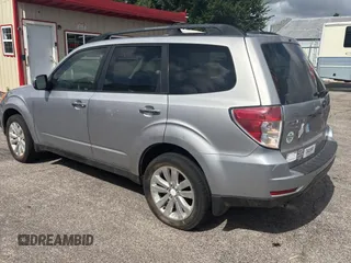2012 Subaru Forester X Limited z VIN JF2SHBEC2CH414923, wystawiony jako Copart lot #58853575 z przebiegiem 188 885 mil mil oraz Czysty tytuł • Clean title. Historia ofert i sprzedaży dostępna na DreamBid. Obrazek 3.