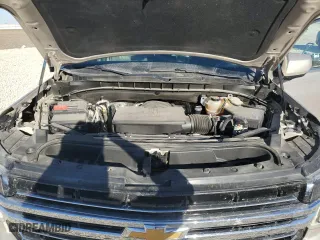 2021 Chevrolet Suburban LT with VIN 1GNSCCKDXMR395718, listed as a Copart auction lot 42215885 with 84,805 mi miles and Salvage Title. Bid and sale history available at carsss.com. Image 14.
