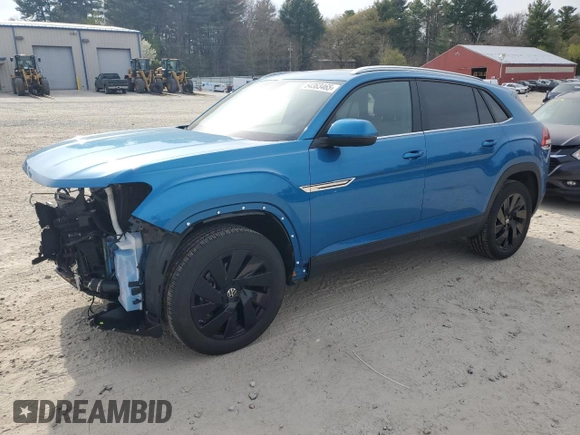 2024 Volkswagen Atlas SE with VIN 1V2KE2CA0RC248463, listed as a Copart auction lot 54363465 with 3,969 mi miles and Salvage title. Bid and sale history available at DreamBid. Image 1.