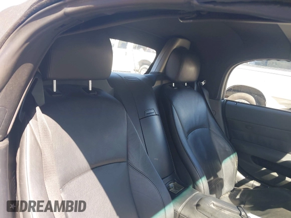 2006 BMW Z4 3.0i with VIN 4USBU33556LW68934, listed as a IAAI auction lot 41472800 with 108,983 mi miles and . Bid and sale history available at DreamBid. Image 8.