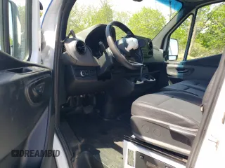 2022 Mercedes-Benz Sprinter with VIN W1Y8EB3Y6NT093478, listed as a Copart auction lot 55573435 with 54,663 mi miles and Salvage Title. Bid and sale history available at DreamBid. Image 8.