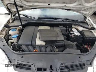 2007 Volkswagen Rabbit z VIN WVWCS71K67W272799, wystawiony jako Copart lot #57412165 z przebiegiem 183 683 mil mil oraz Szkoda całkowita • Salvage title. Historia ofert i sprzedaży dostępna na DreamBid. Obrazek 12.