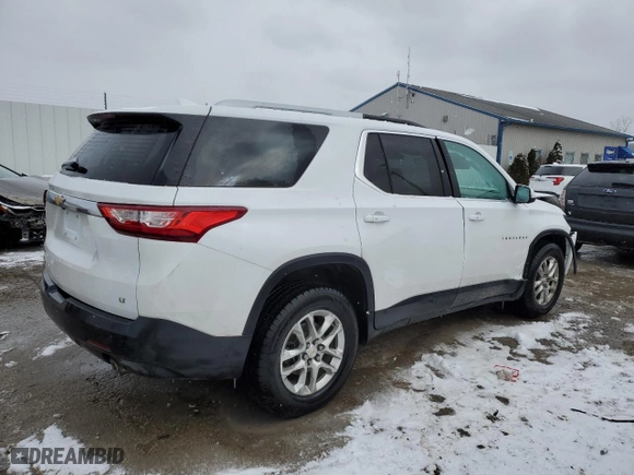 2018 Chevrolet Traverse LT Cloth with VIN 1GNEVGKW5JJ247289, listed as a Copart auction lot 45715455 with 121,425 mi miles and Non Repairable. Bid and sale history available at carsss.com. Image 3.