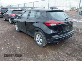 2022 Nissan Kicks S with VIN 3N1CP5BV0NL482271, listed as a IAAI auction lot 41918879 with 105,618 mi miles. Bid and sale history available at carsss.com. Image 3.