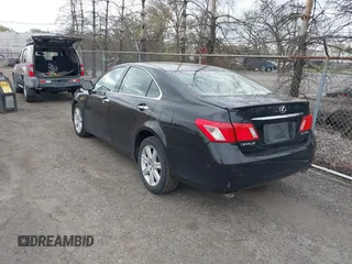2009 Lexus ES 350 with VIN JTHBJ46GX92295321, listed as a IAAI auction lot 42079348 with 196,946 mi miles. Bid and sale history available at carsss.com. Image 3.