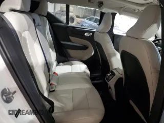 2024 Volvo XC40 Plus Bright Theme с VIN YV4L12UE8R2232520, выставлен на аукционе Copart как лот 42527955 с пробегом 12 975 миль миль и Списание • Salvage title. История ставок и продаж доступна на DreamBid. Изображение 11.