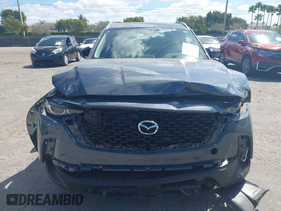 2024 Mazda CX-50 S Premium Plus z VIN 7MMVABEM4RN171943, wystawiony jako IAAI lot #41839219 z przebiegiem 13 733 mil mil oraz . Historia ofert i sprzedaży dostępna na DreamBid. Obrazek 6.