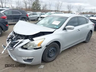 2015 Nissan Altima 2.5 S with VIN 1N4AL3AP4FN354906, listed as a IAAI auction lot 41840630 with 169,130 mi miles. Bid and sale history available at carsss.com. Image 18.