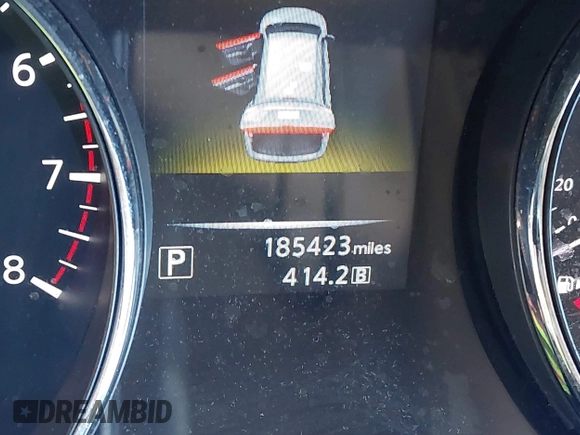 2015 Nissan Rogue SL with VIN 5N1AT2MV4FC892446, listed as a IAAI auction lot 41990895 with 185,423 mi miles and . Bid and sale history available at carsss.com. Image 15.