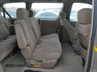 2001 Toyota Sienna CE with VIN 4T3ZF19C11U358813, listed as a Copart auction lot 45113485 with 189,763 mi miles and Clean Title. Bid and sale history available at carsss.com. Image 11.