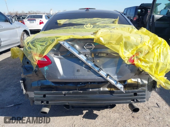 2016 Nissan Altima SR with VIN 1N4AL3AP7GC286386, listed as a IAAI auction lot 41814525 with 79,656 mi miles and . Bid and sale history available at DreamBid. Image 6.