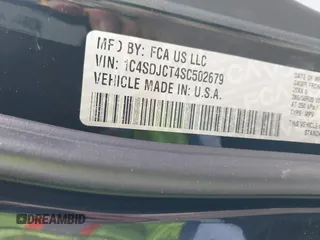 2025 Dodge Durango R/T z VIN 1C4SDJCT4SC502679, wystawiony jako IAAI lot #42287131 z przebiegiem 4 026 mil mil oraz . Historia ofert i sprzedaży dostępna na DreamBid. Obrazek 9.