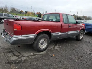 1994 GMC Sonoma SL Fleet with VIN 1GTCS19W8R8523978, listed as a Copart auction lot 79946404 with 137,650 mi miles and Salvage Title. Bid and sale history available at carsss.com. Image 3.