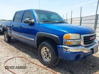 2003 GMC Sierra 1500HD SLE z VIN 1GTGC13UX3F195598, wystawiony jako IAAI lot #42284322 z przebiegiem Nie podano mil oraz . Historia ofert i sprzedaży dostępna na DreamBid. Obrazek 1.