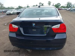 2006 BMW 3 Series 325i z VIN WBAVB17586NK38856, wystawiony jako IAAI lot #42457750 z przebiegiem 191 068 mil mil oraz . Historia ofert i sprzedaży dostępna na DreamBid. Obrazek 16.