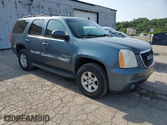 2009 GMC Yukon SLE 3SB z VIN 1GKFK23009R215418, wystawiony jako Copart lot #60643845 z przebiegiem 161 042 mil mil oraz Czysty tytuł • Clean title. Historia ofert i sprzedaży dostępna na DreamBid. Obrazek 4.