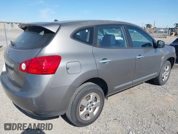 2013 Nissan Rogue S with VIN JN8AS5MT8DW533656, listed as a IAAI auction lot 42018198 with 134,302 mi miles. Bid and sale history available at carsss.com. Image 4.