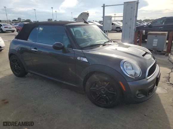 2014 MINI Cooper Convertible S with VIN WMWZP3C51ET706750, listed as a Copart auction lot 73871294 with 0 mi miles and Non Repairable. Bid and sale history available at carsss.com. Image 4.