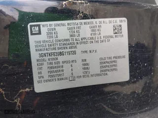 2011 Chevrolet Avalanche LT with VIN 3GNTKFE39BG119720, listed as a IAAI auction lot 42036526 with 190,381 mi miles. Bid and sale history available at carsss.com. Image 9.