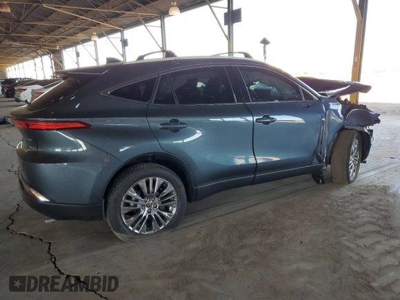 2024 Toyota Venza LE with VIN JTEAAAAH7RJ169222, listed as a Copart auction lot 69054644 with 2,154 mi miles and Salvage Title. Bid and sale history available at carsss.com. Image 3.