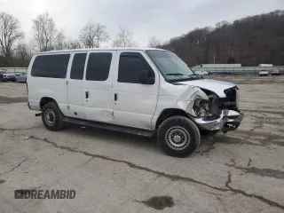 2008 Ford Econoline Passenger XL with VIN 1FBNE31L48DA80204, listed as a Copart auction lot 43873375 with 181,378 mi miles and Salvage Title. Bid and sale history available at carsss.com. Image 4.