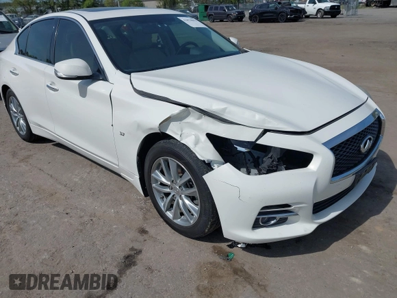 2015 Infiniti Q50 Premium with VIN JN1BV7AR0FM421592, listed as a IAAI auction lot 42070055 with 161,038 mi miles. Bid and sale history available at carsss.com. Image 6.