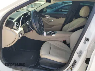 2015 Mercedes-Benz C 300 z VIN 55SWF4JB7FU066375, wystawiony jako Copart lot #56979305 z przebiegiem 107 032 mil mil oraz Szkoda całkowita • Salvage title. Historia ofert i sprzedaży dostępna na DreamBid. Obrazek 7.