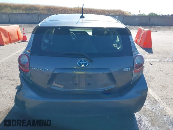 2014 Toyota Prius One z VIN JTDKDTB39E1078879, wystawiony jako IAAI lot #42201010 z przebiegiem 147 544 mil mil oraz . Historia ofert i sprzedaży dostępna na DreamBid. Obrazek 16.