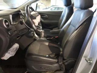 2016 Chevrolet Trax LT with VIN 3GNCJLSB2GL258308, listed as a Copart auction lot 47611985 with 148,030 mi miles and Salvage Title. Bid and sale history available at DreamBid. Image 7.