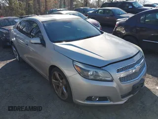 2013 Chevrolet Malibu LTZ with VIN 1G11J5SX0DF222834, listed as a IAAI auction lot 41628139 with 190,250 mi miles and . Bid and sale history available at DreamBid. Image 1.