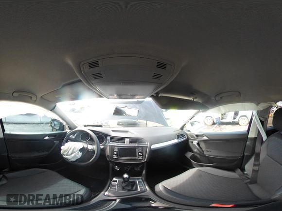 2019 Volkswagen Tiguan S с VIN 3VV1B7AX8KM048544, выставлен на аукционе IAAI как лот 42199240 с пробегом 86 179 миль миль и . История ставок и продаж доступна на DreamBid. Изображение 18.