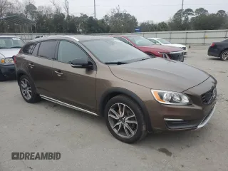 2016 Volvo V60 Cross Country T5 with VIN YV4612HK8G1003514, listed as a Copart auction lot 44733845 with 117,810 mi miles and Clean Title. Bid and sale history available at carsss.com. Image 4.