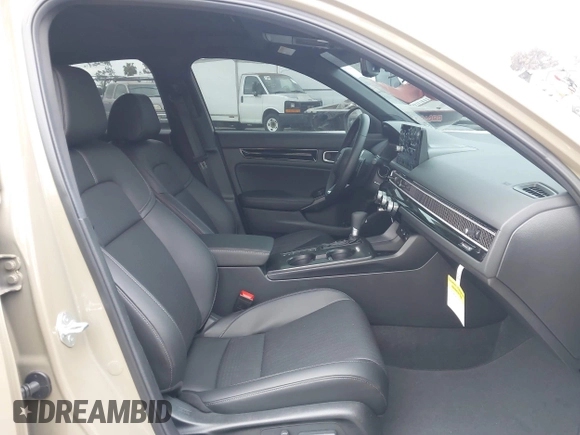 2025 Honda Civic Sport Touring z VIN 19XFL4H98SE001953, wystawiony jako IAAI lot #42024904 z przebiegiem 4 868 mil mil oraz . Historia ofert i sprzedaży dostępna na DreamBid. Obrazek 5.