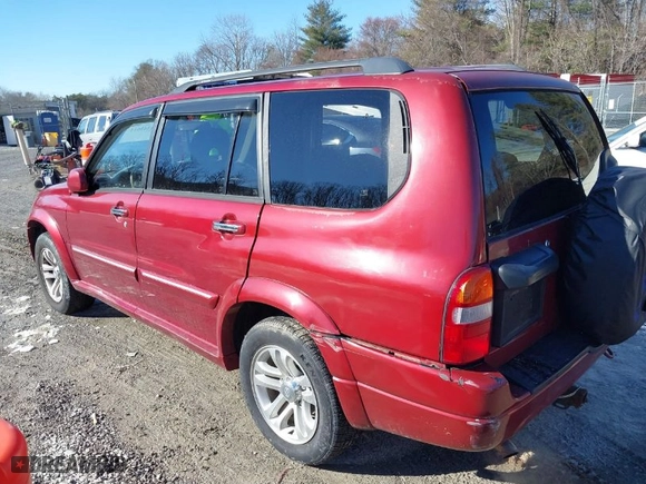 2004 Suzuki XL-7 LX with VIN JS3TX92V844110977, listed as a IAAI auction lot 41343611 with 64,773 mi miles. Bid and sale history available at carsss.com. Image 3.