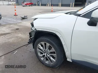2019 Toyota RAV4 Limited with VIN 2T3N1RFVXKW071165, listed as a IAAI auction lot 41644791 with 57,195 mi miles. Bid and sale history available at carsss.com. Image 21.