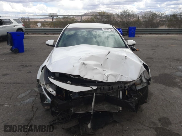 2017 Kia Optima LX z VIN 5XXGT4L37HG166870, wystawiony jako Copart lot #51380755 z przebiegiem 95 065 mil mil oraz Szkoda całkowita • Salvage title. Historia ofert i sprzedaży dostępna na DreamBid. Obrazek 5.