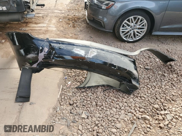 2012 Lincoln MKS с VIN 1LNHL9ER6CG807152, выставлен на аукционе Copart как лот 56309925 с пробегом 105 338 миль миль и Списание • Salvage title. История ставок и продаж доступна на DreamBid. Изображение 12.