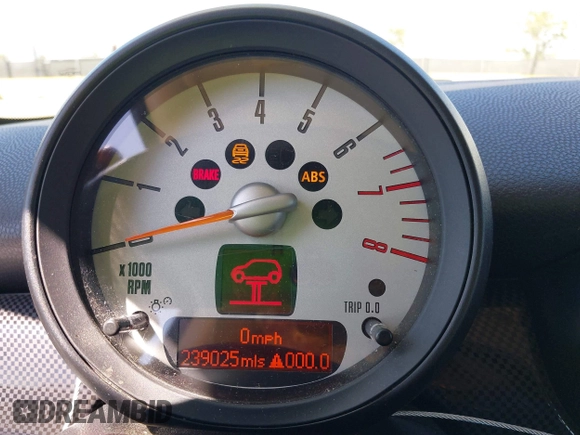 2011 MINI Hardtop S with VIN WMWSV3C50BTY23450, listed as a IAAI auction lot 42121502 with 239,025 mi miles and . Bid and sale history available at DreamBid. Image 7.