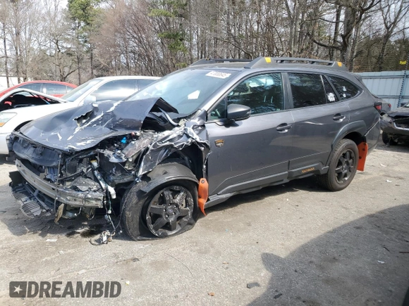 2022 Subaru Outback Wilderness with VIN 4S4BTGUDXN3242155, listed as a Copart auction lot 47000645 with 44,622 mi miles and Salvage Title. Bid and sale history available at DreamBid. Image 1.