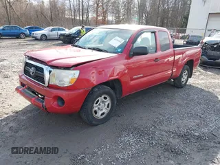 2011 Toyota Tacoma with VIN 5TFTX4CN4BX007289, listed as a IAAI auction lot 41152354 with 123,968 mi miles and . Bid and sale history available at DreamBid. Image 17.