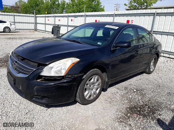 2011 Nissan Altima 2.5 SL with VIN 1N4AL2AP3BN413836, listed as a Copart auction lot 52525124 with NaN miles and Salvage Title. Bid and sale history available at carsss.com. Image 1.