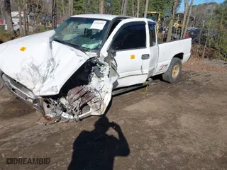 2003 Chevrolet Silverado 1500 LS with VIN 2GCEK19T531355306, listed as a IAAI auction lot 41804102 with 1 mi miles. Bid and sale history available at carsss.com. Image 2.