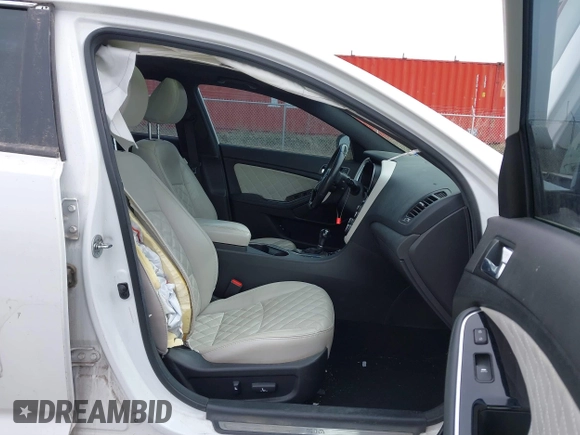 2015 Kia Optima SX Turbo with VIN 5XXGR4A69FG361006, listed as a IAAI auction lot 41870382 with 150,084 mi miles. Bid and sale history available at carsss.com. Image 5.