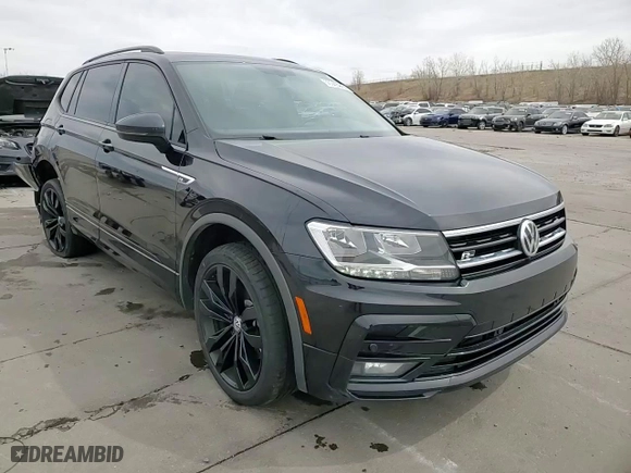 2020 Volkswagen Tiguan SE with VIN 3VV2B7AX8LM114368, listed as a Copart auction lot 50949875 with 69,046 mi miles and Salvage Title. Bid and sale history available at carsss.com. Image 15.