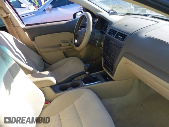 2006 Ford Fusion S with VIN 3FAFP06Z76R250152, listed as a IAAI auction lot 41750611 with 206,151 mi miles. Bid and sale history available at carsss.com. Image 5.