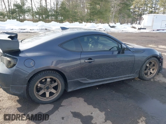 2014 Subaru BRZ Limited with VIN JF1ZCAC19E9600775, listed as a IAAI auction lot 41645509 with 1 mi miles. Bid and sale history available at carsss.com. Image 13.