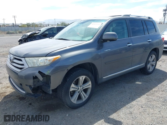 2012 Toyota Highlander Limited with VIN 5TDDK3EH8CS129178, listed as a IAAI auction lot 42025104 with 171,520 mi miles. Bid and sale history available at carsss.com. Image 17.